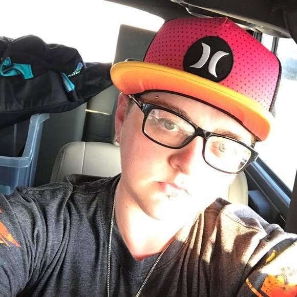 Meet your Posher, Nichole - Picture 1 of 1